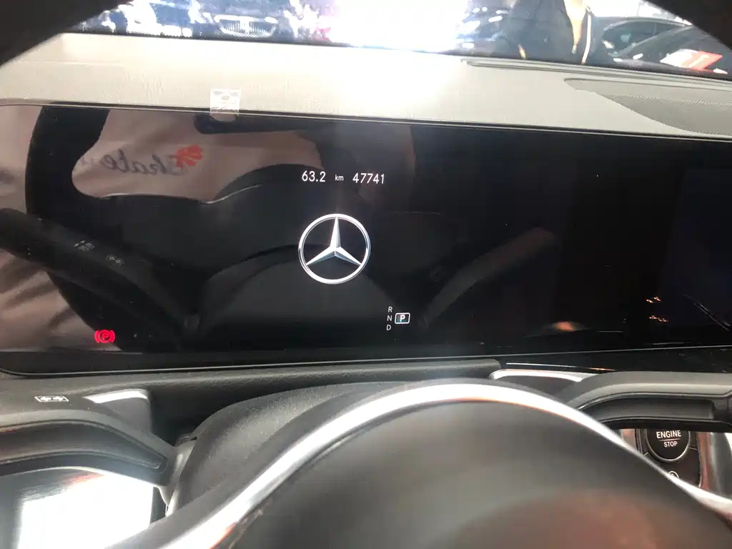MERCEDES BENZ GLB 2022