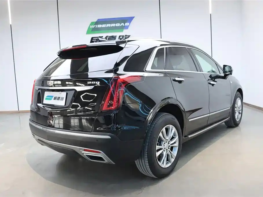 CADILLAC XT5 2023