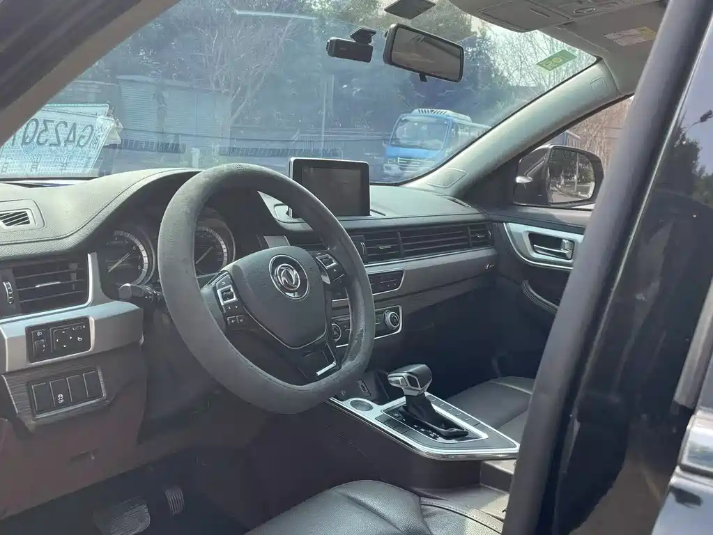 DONGFENG JOYEAR X5 2017
