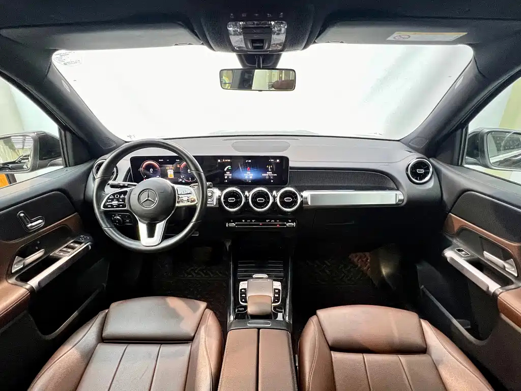 MERCEDES BENZ GLB 2020