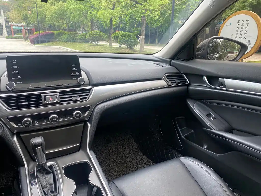 HONDA ACCORD 2021