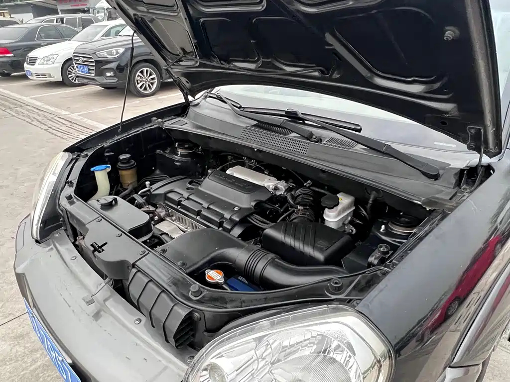HYUNDAI TUCSON 2011