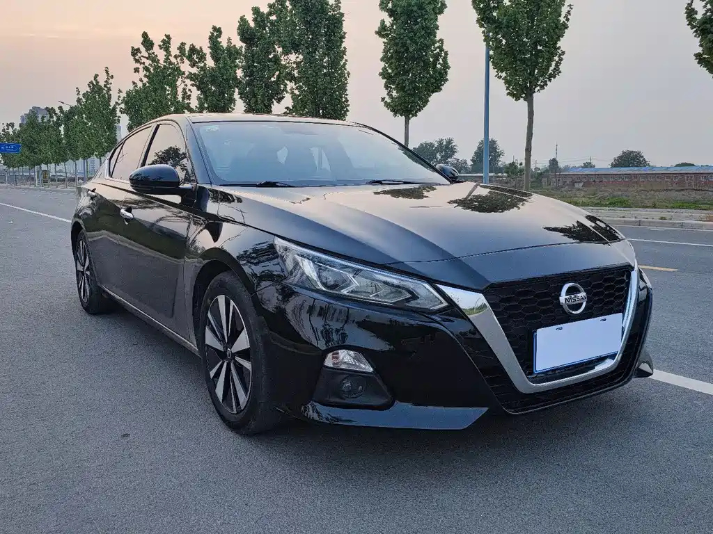 NISSAN TEANA 2021