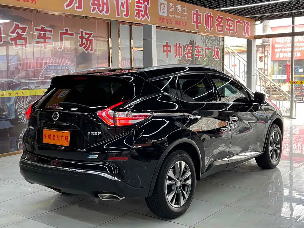 NISSAN MURANO 2019
