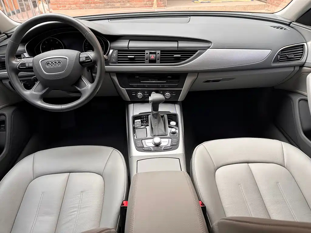 AUDI A6L 2013