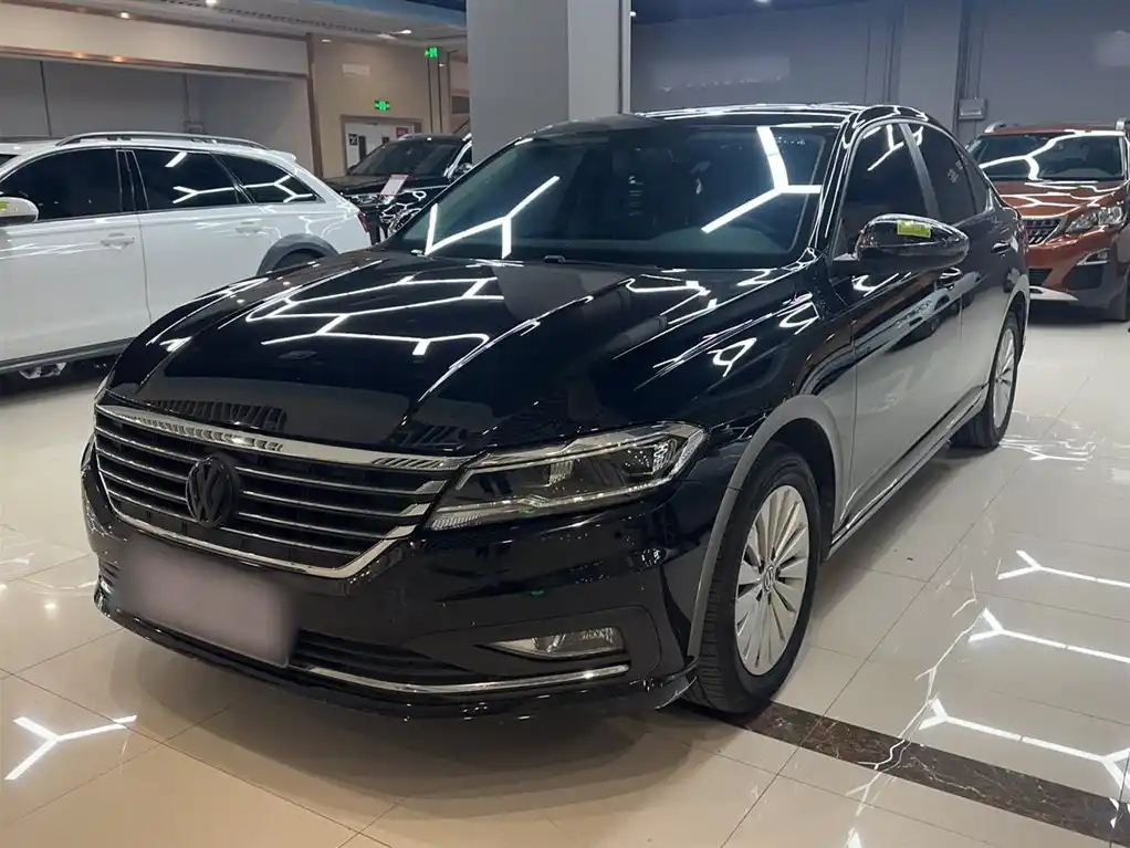 VOLKSWAGEN LAVIDA 2019