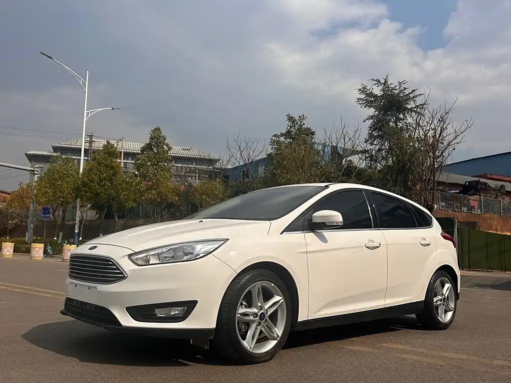 FORD FOCUS 2020