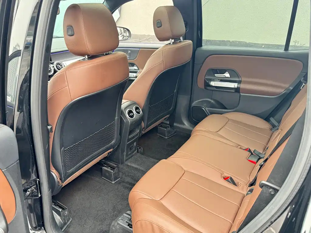MERCEDES BENZ GLB 2022