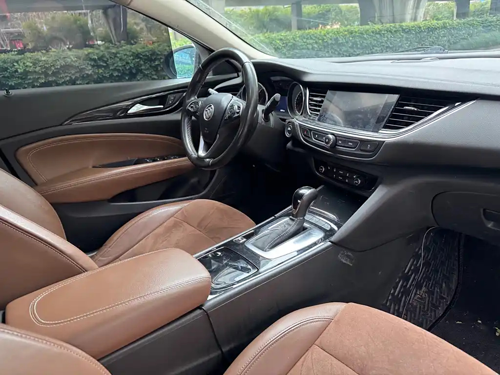 BUICK REGAL 2019