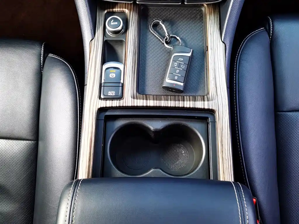 TRUMPCHI M8 2020