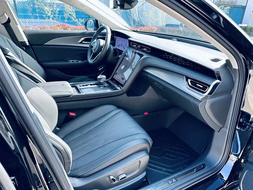 HONGQI H5 2024