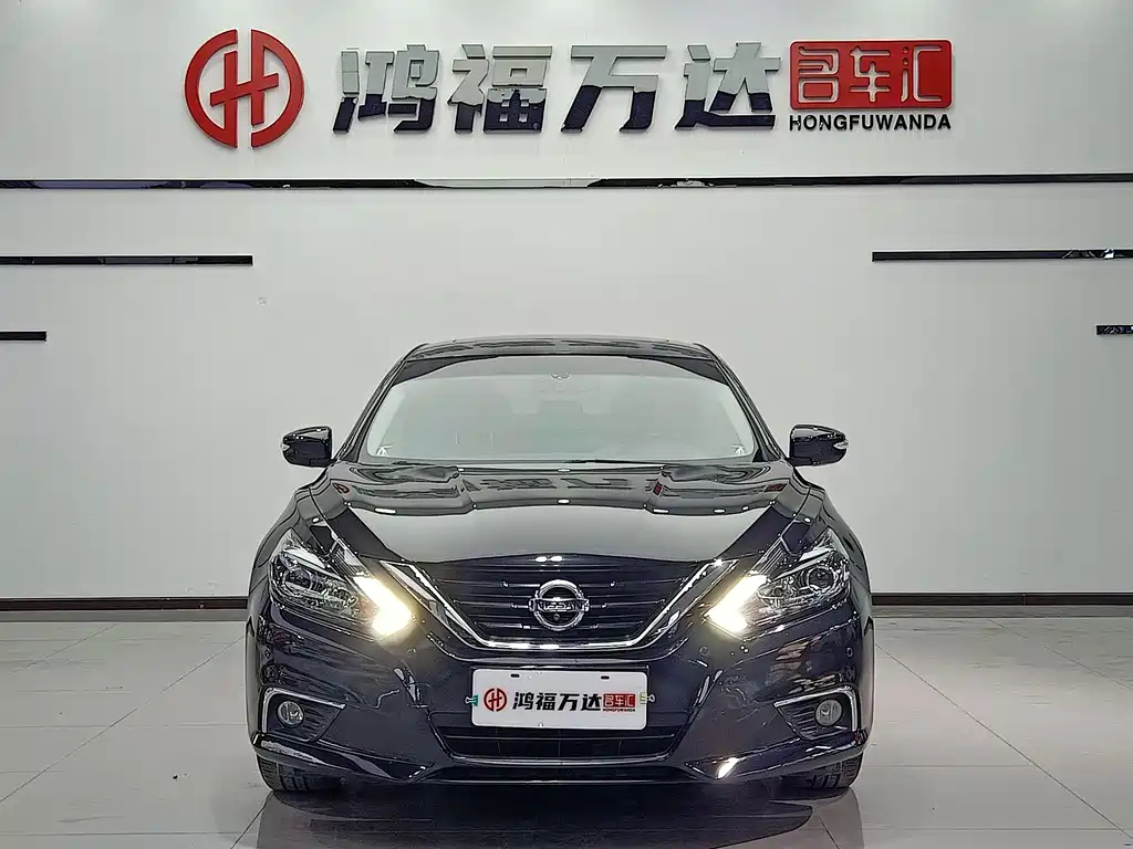 NISSAN TEANA 2018