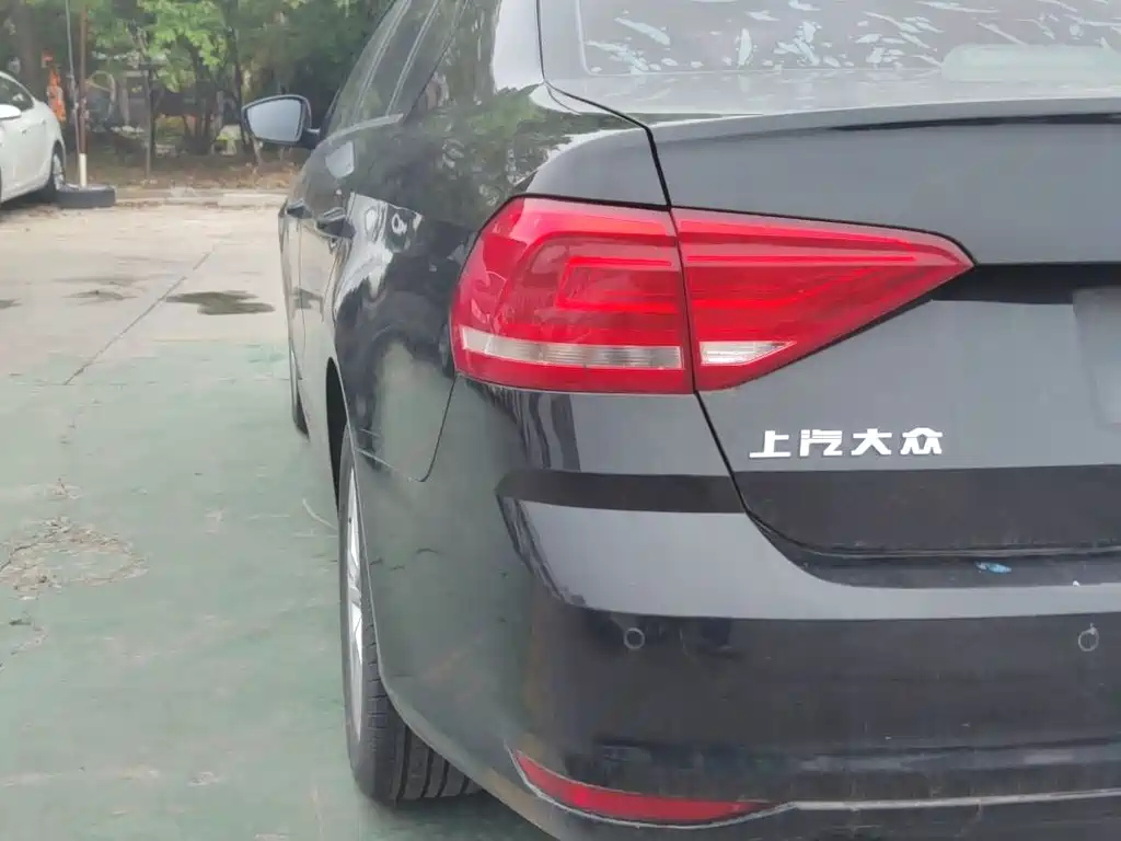 VOLKSWAGEN LAVIDA 2018