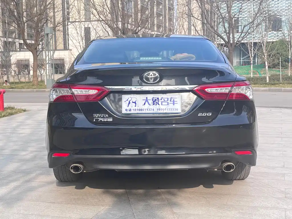 TOYOTA CAMRY 2018