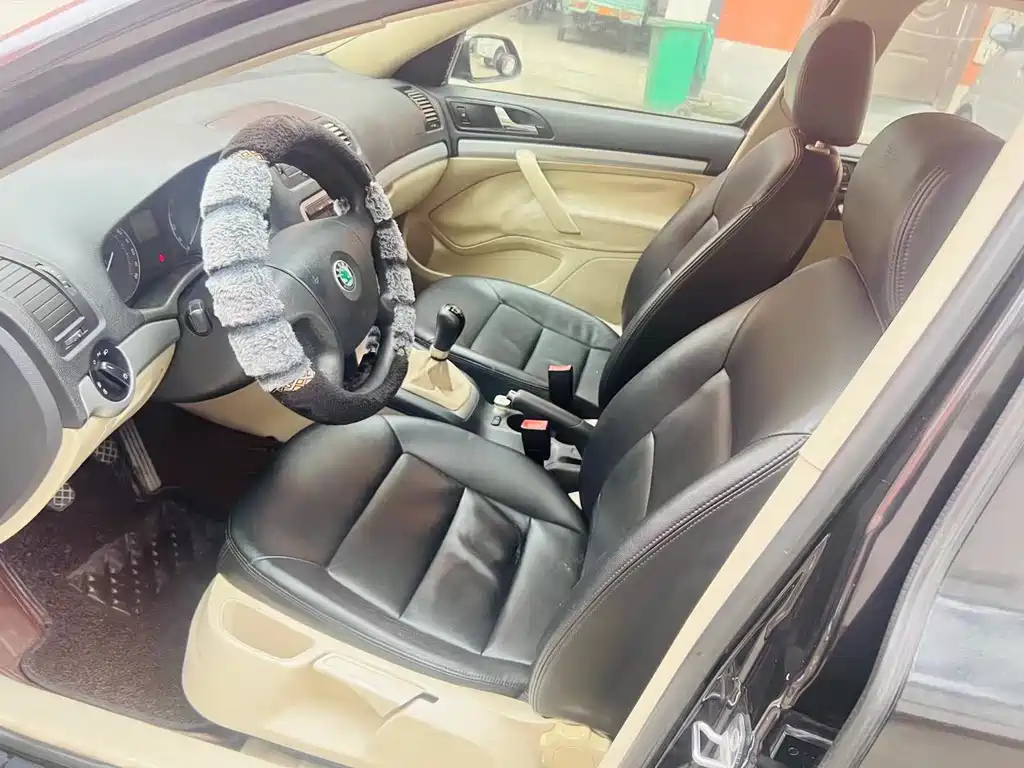 SKODA OCTAVIA 2009