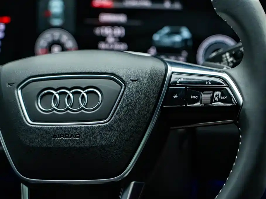 AUDI A6L 2022