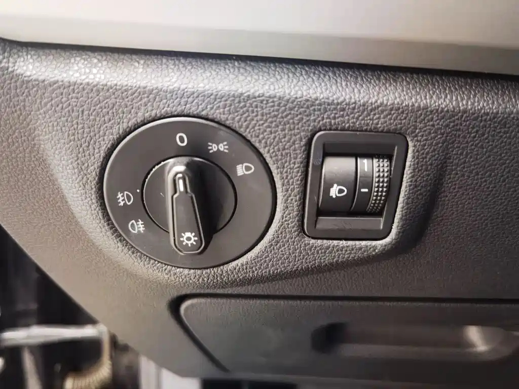 VOLKSWAGEN LAVIDA 2020