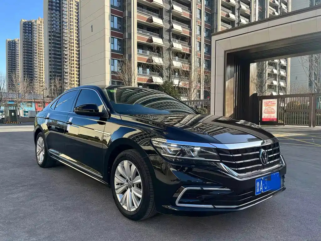 VOLKSWAGEN PASSAT 2021