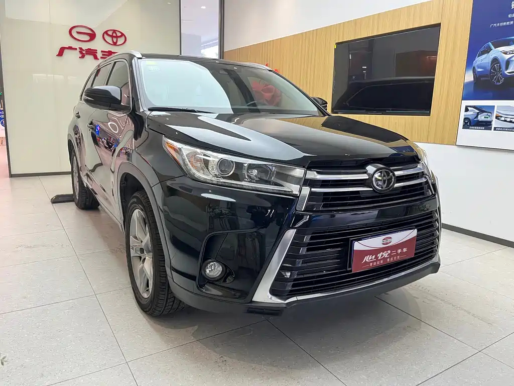 TOYOTA HIGHLANDER 2018