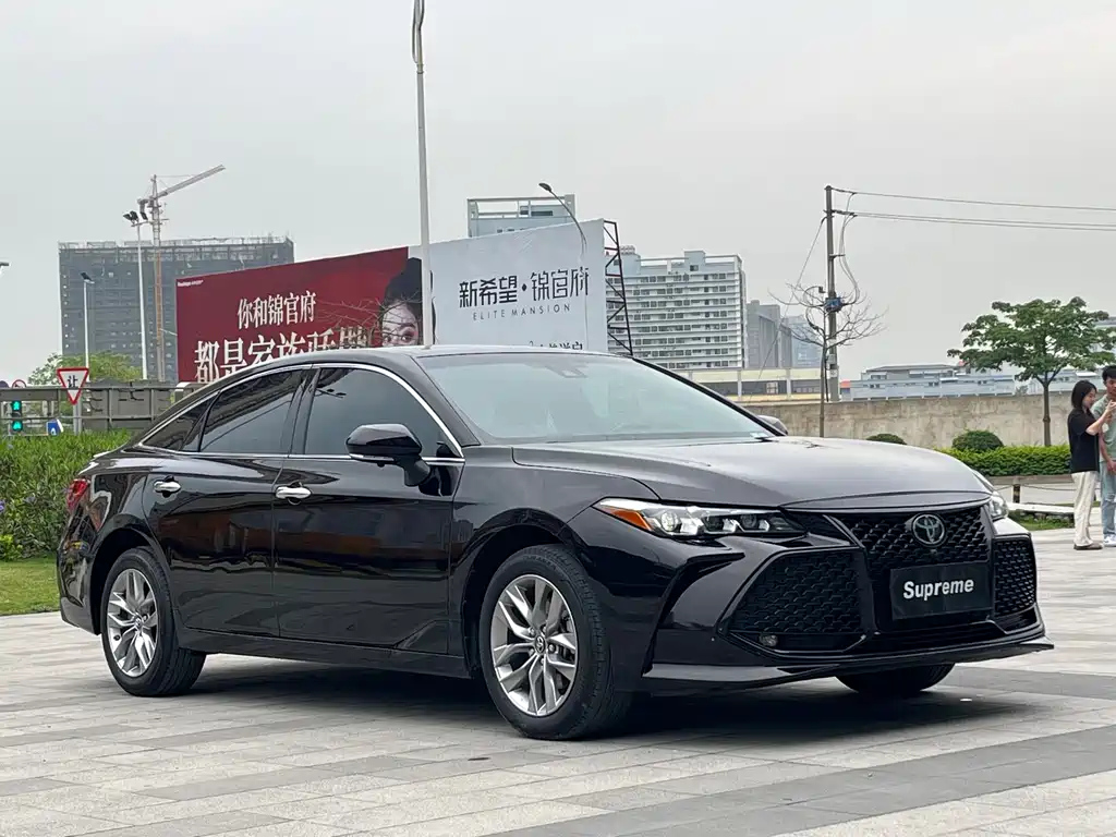 TOYOTA AVALON 2021