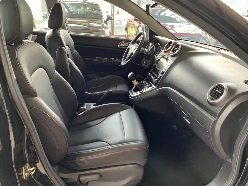 HAVAL H6 2015