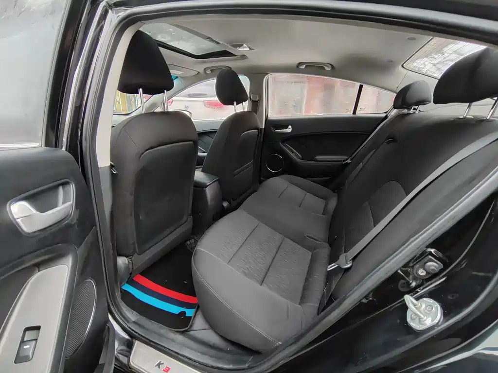 KIA K3 2013