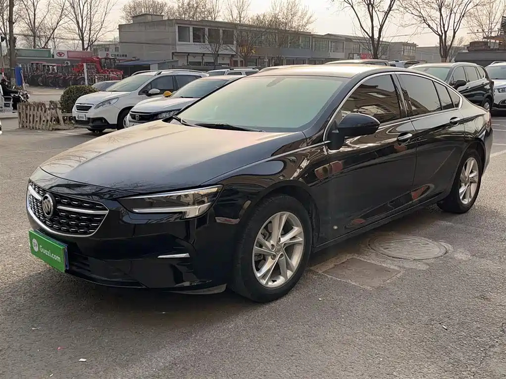 BUICK REGAL 2020