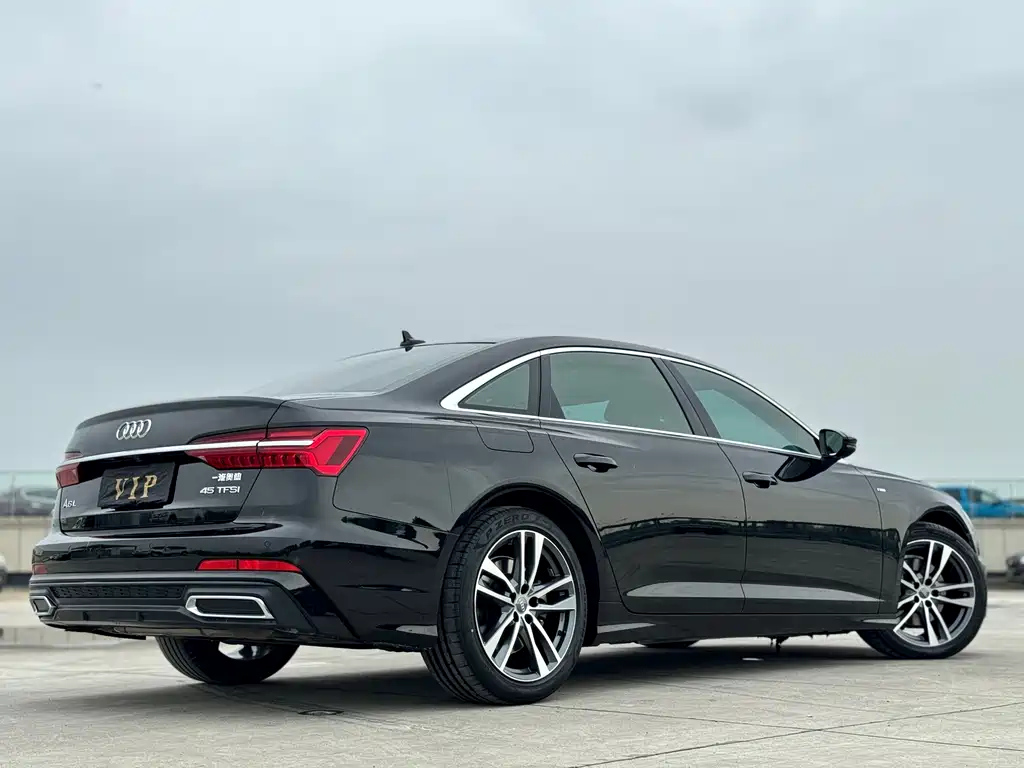 AUDI A6L 2020