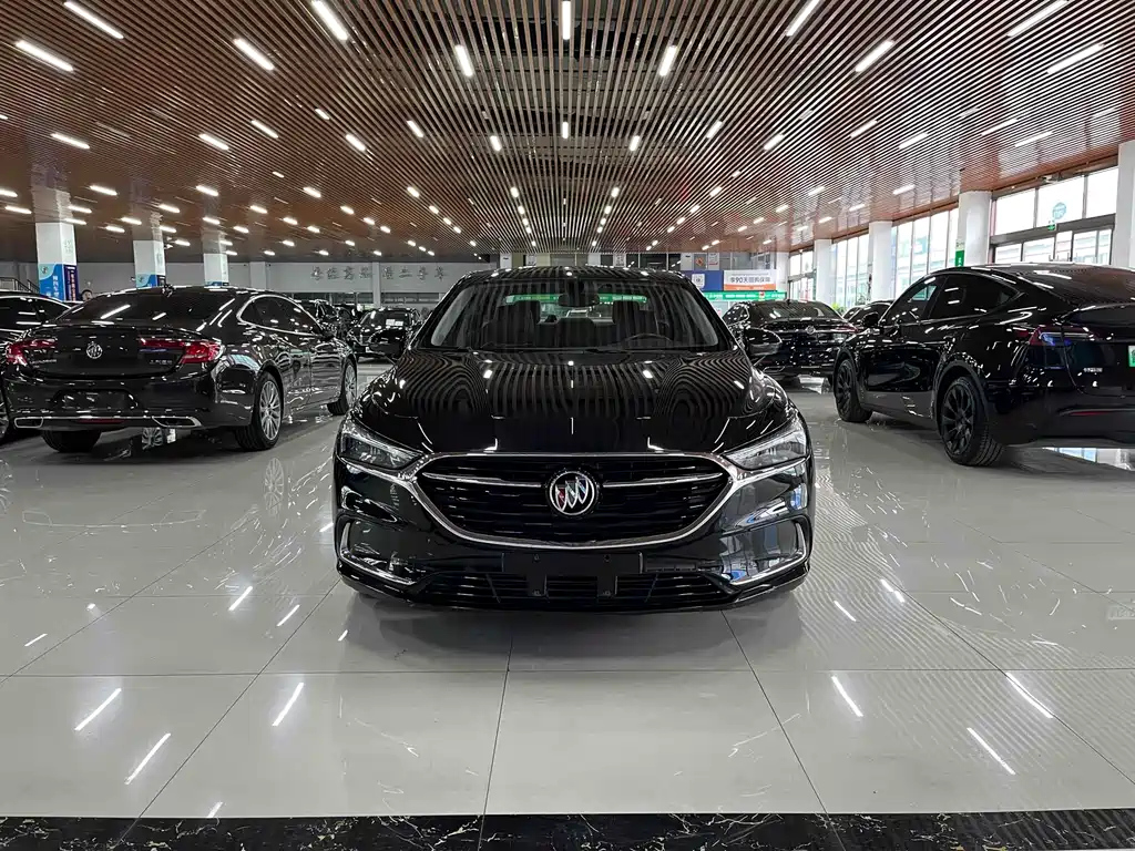 BUICK LACROSSE 2020