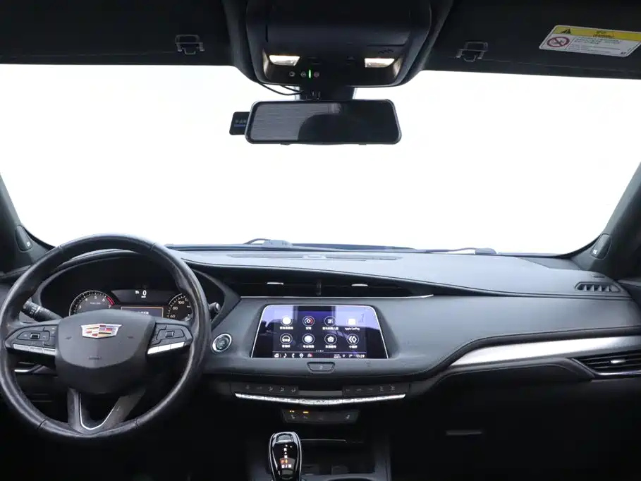 CADILLAC XT4 2021