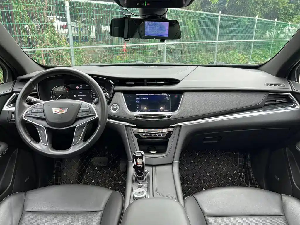 CADILLAC XT5 2020