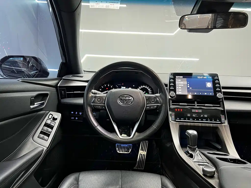 TOYOTA AVALON 2022