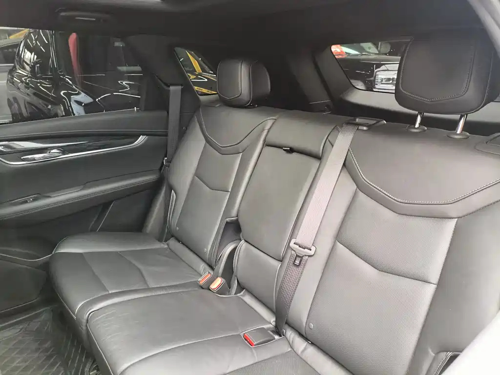 CADILLAC XT5 2020