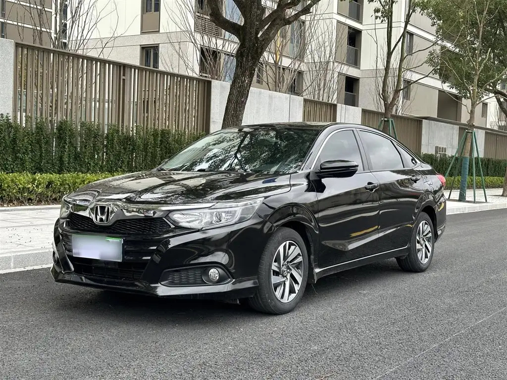 HONDA CRIDER 2019