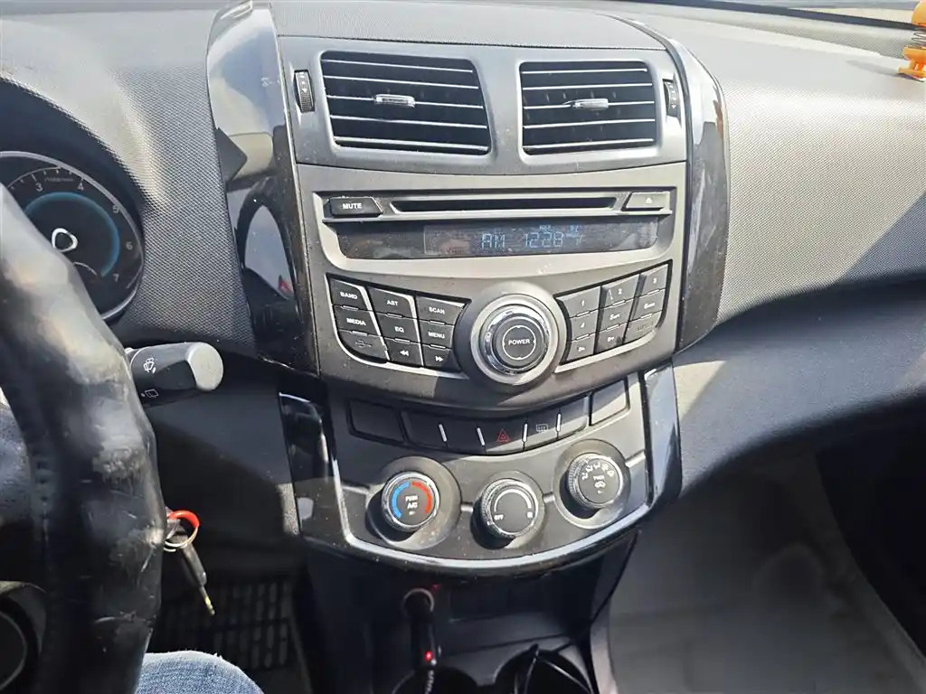 LINDWIND X5 2013
