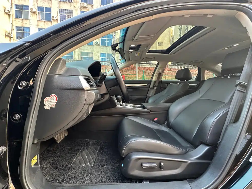 HONDA ACCORD 2020