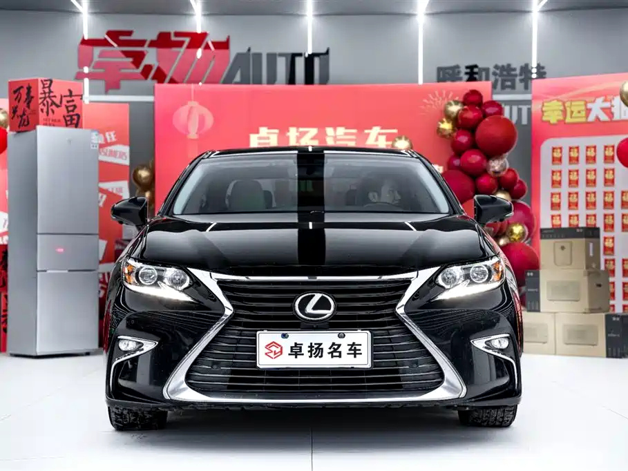 LEXUS ES 2017