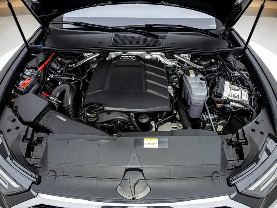 AUDI A6L 2023