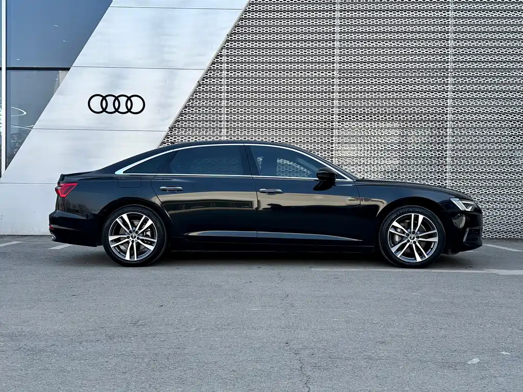 AUDI A6L 2022