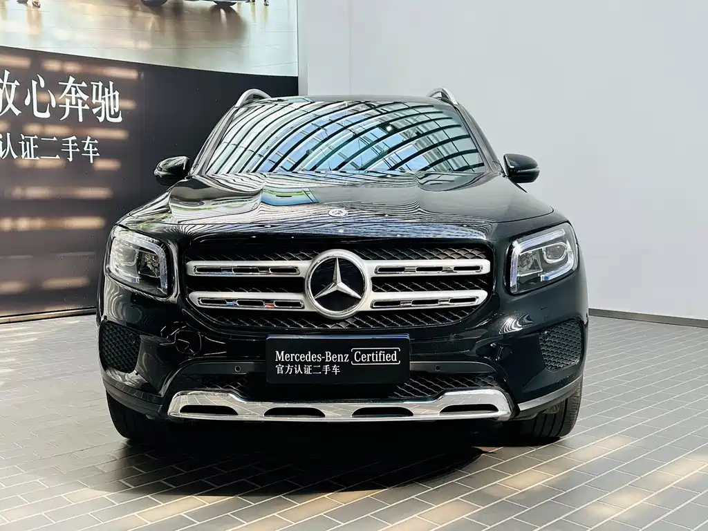 MERCEDES BENZ GLB 2021