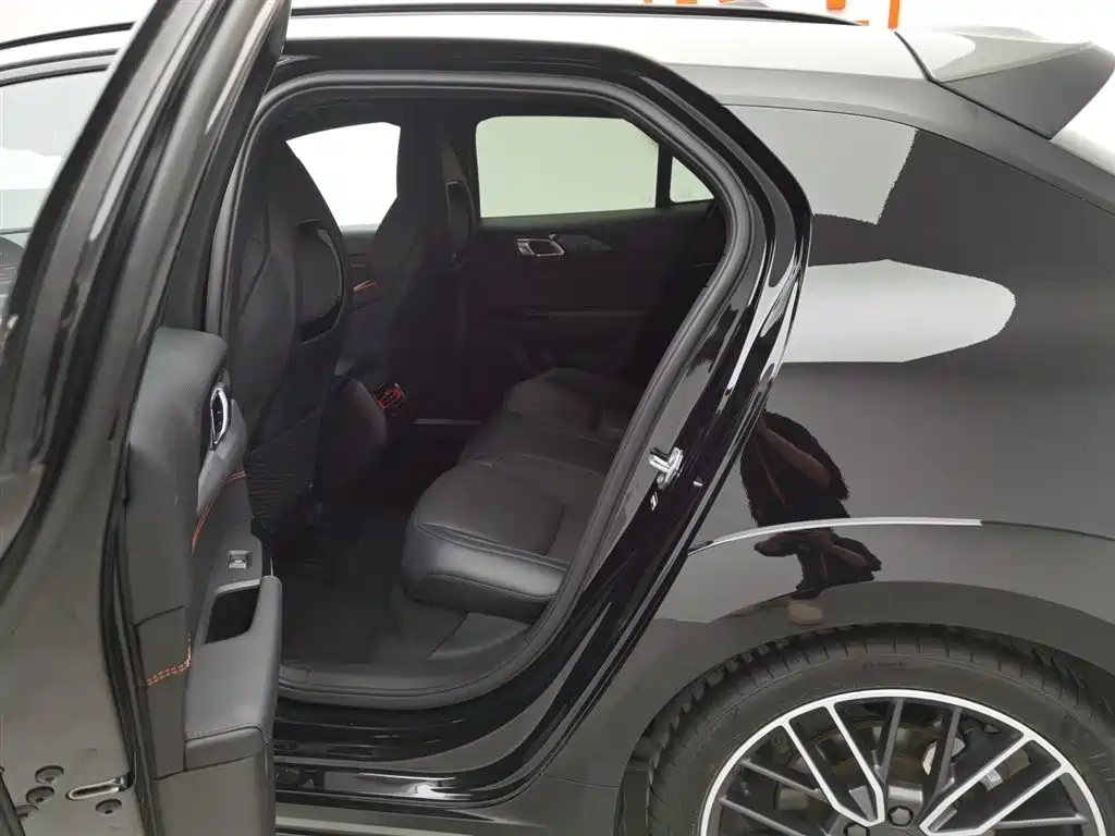 LYNK&CO 02 HATCHBACK 2022