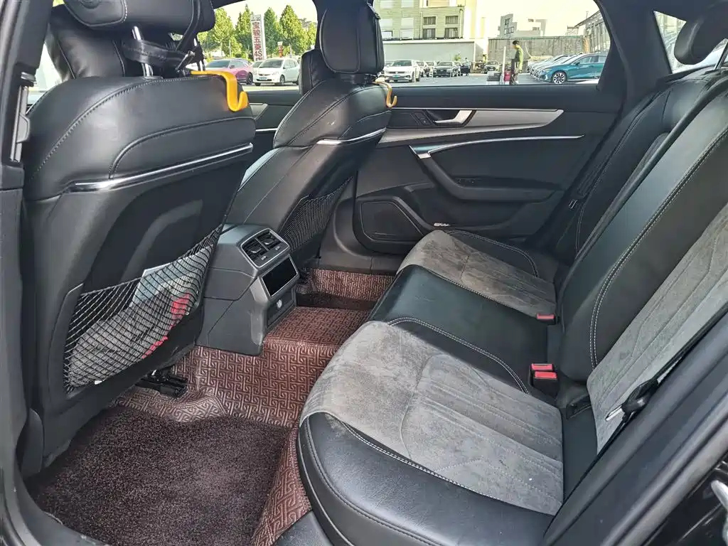 AUDI A6L 2022