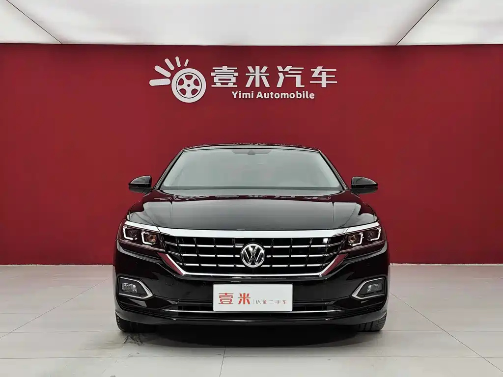 VOLKSWAGEN PASSAT 2020