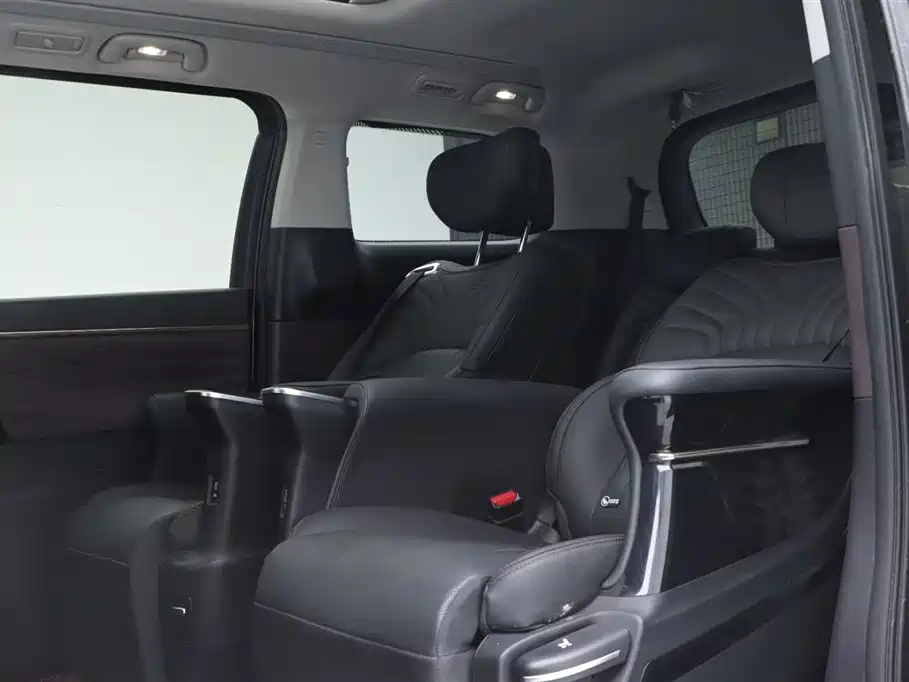 TRUMPCHI M8 2023