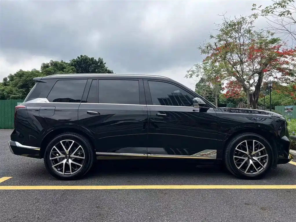 TRUMPCHI GS8 2022