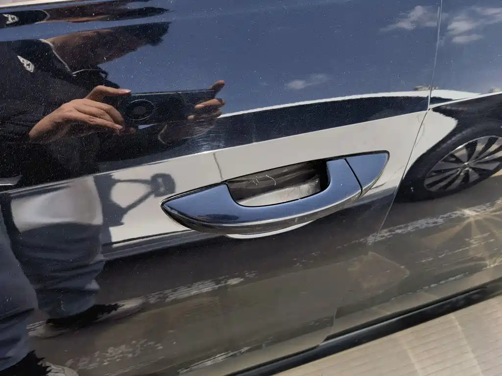 VOLKSWAGEN LAVIDA 2016