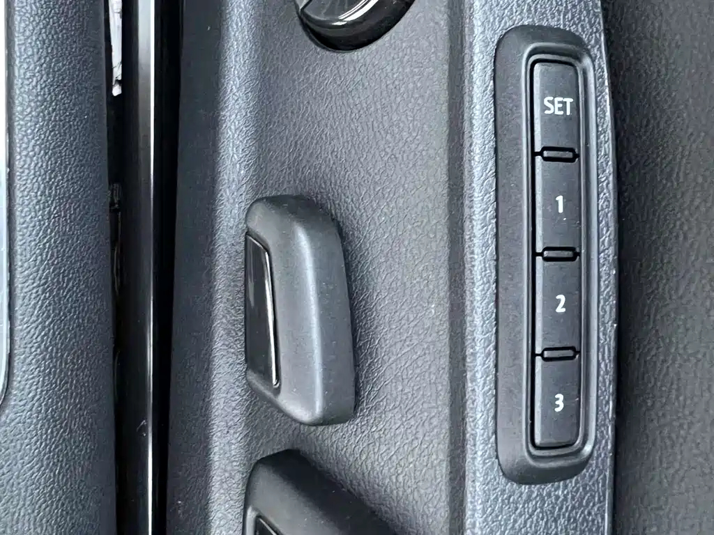 VOLKSWAGEN MAGOTAN 2022