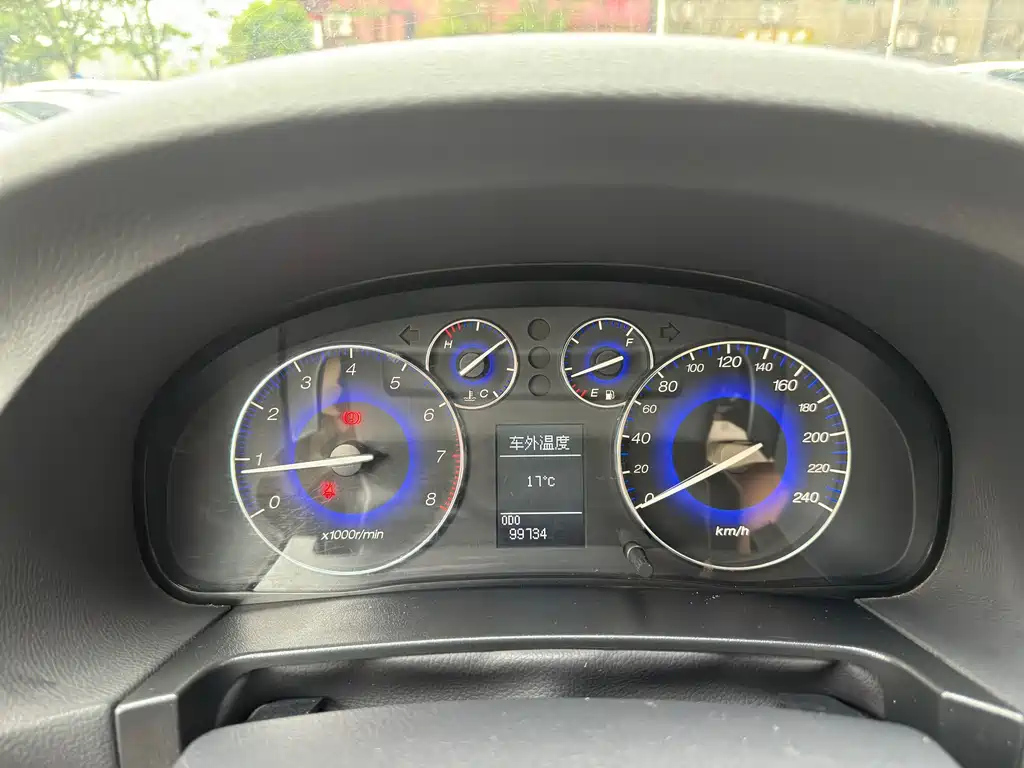 TRUMPCHI GA5 2012