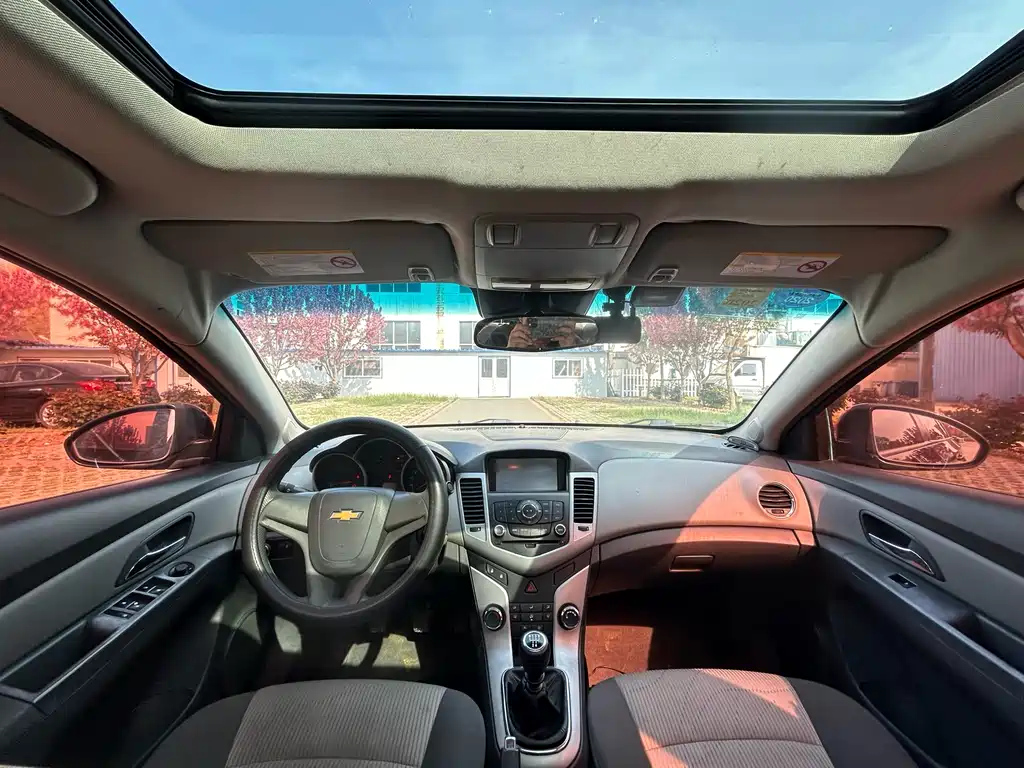 CHEVROLET CRUZE 2010