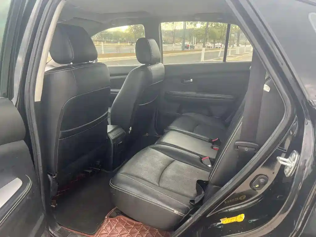 BYD S6 2014
